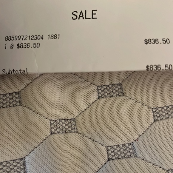 Womens Movado watch two tone - Picture 2 of 6